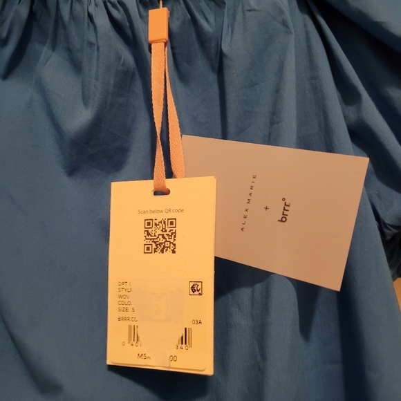 NWT- Alex Marie Blue Puff Sleeve Women's Top - Picture 7 of 8